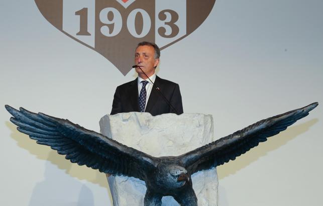 Ahmet Nur Çebi'den taraftarın başlattığı kampanyaya destek