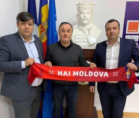 Moldova Milli Takımı, Türk teknik adam Engin Fırat'a emanet