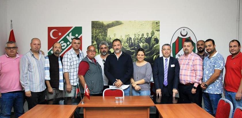 Karşıyaka'ya yeni şube yönetimi göreve başladı