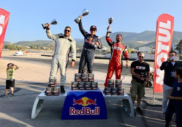 Türkiye Drift Şampiyonası'nın sezon finali İzmir'de yapıldı