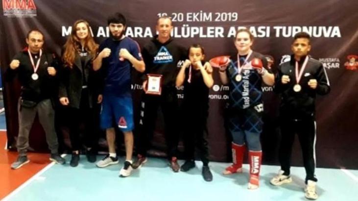 5 sporcu ile katıldıkları şampiyonada 5 madalya kazandılar