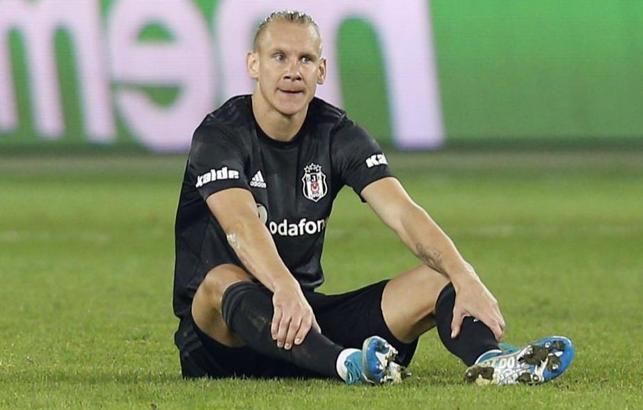 Beşiktaş'a derbi öncesi Vida'dan kötü haber