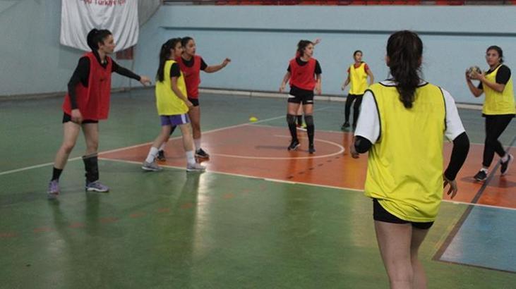 Oğuzeli HEM Spor, spor şehri Gaziantep'ten destek bekliyor