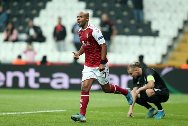Beşiktaş'ın Braga mağlubiyetine yazarlar ne dedi?