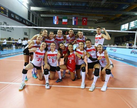 Filenin Sultanları, Gloria Cup'a galibiyetle başladı