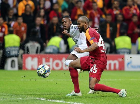 Oyun kurucu yine Marcao