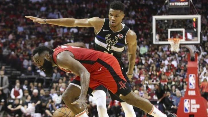 Bucks'ı galibiyete Giannis ve Ersan taşıdı