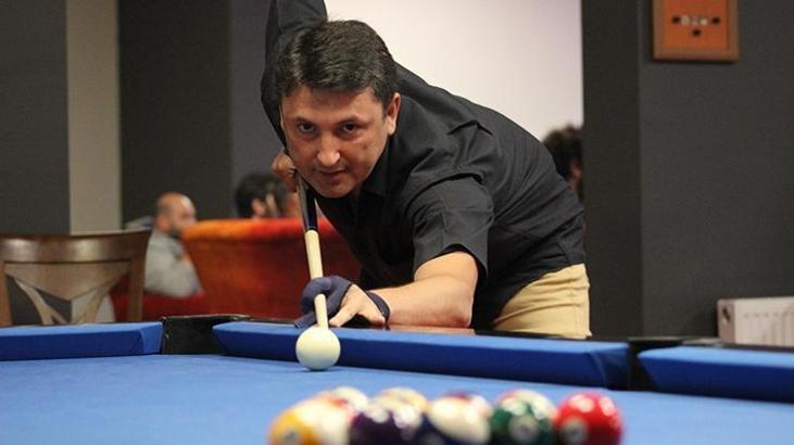 Bilardo şampiyonu vali yardımcısı Cemal Demiryürek oldu
