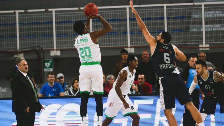 Germani Brescia Leonessa - Darüşşafaka Tekfen maç sonucu: 35-61