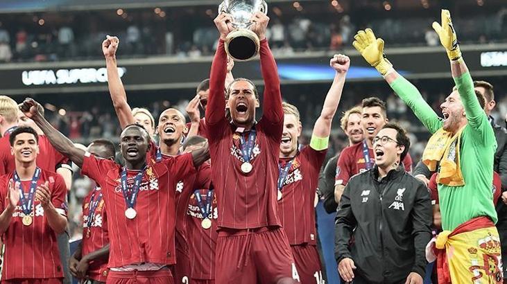 Adaylar 3'e düştü: Ronaldo, Messi, Van Dijk