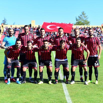 Uşakspor fren yaptı