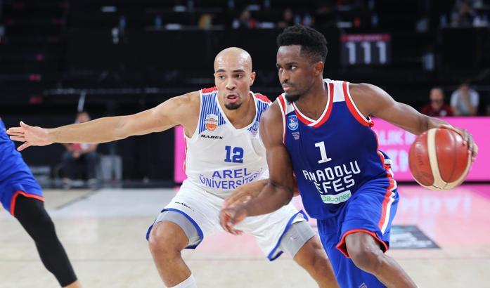 Anadolu Efes, AÜ Büyükçekmece'yi dağıttı: 109-69