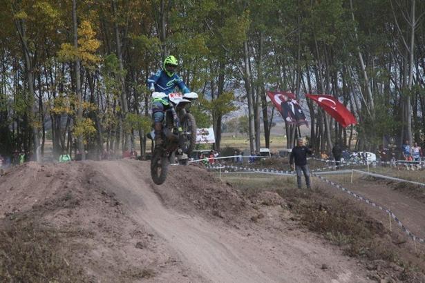 3. Gümüşhacıköy Süper Enduro Yarışları yapıldı