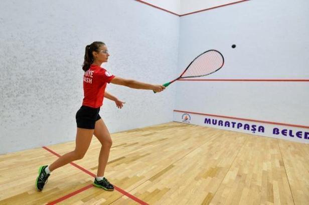 Squash Şampiyonası devam ediyor