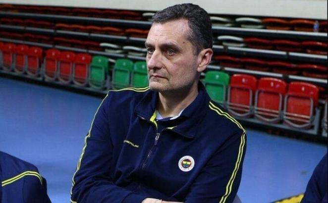 Fenerbahçe Başantrenörü Zoran Terzic, gözünü kupalara dikti
