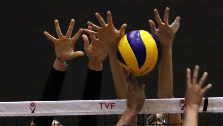 Beylikdüzü Voleybol İhtisas - PTT maç sonucu: 1-3