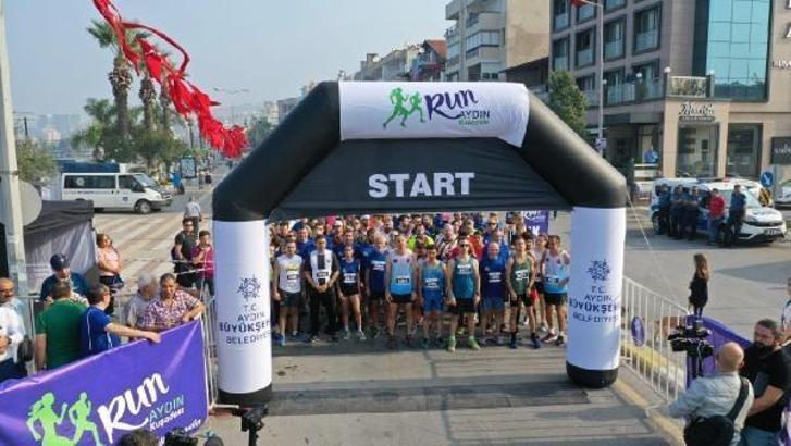 RunAydın Kuşadası koşuldu