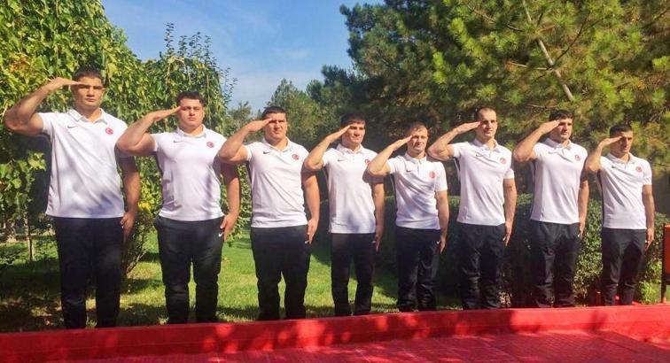 Milli güreşciler Mehmetçik için mindere çıkacak