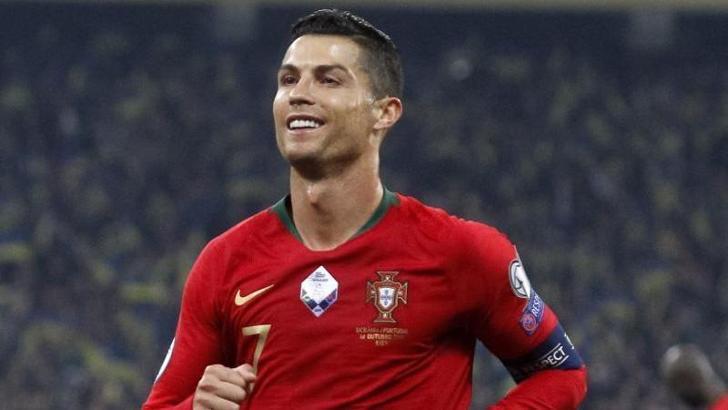 Ronaldo'dan 700'üncü gol