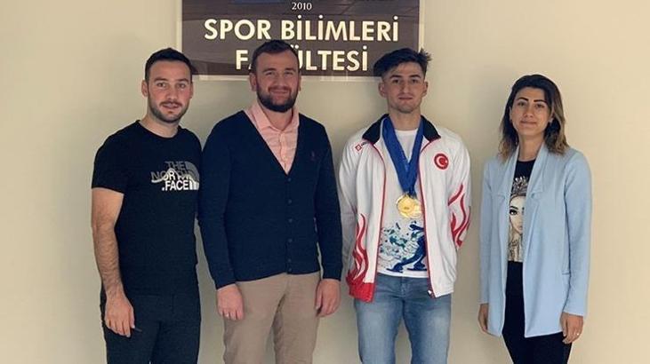 Erzurum Teknik Üniversitesinde madalya sevinci
