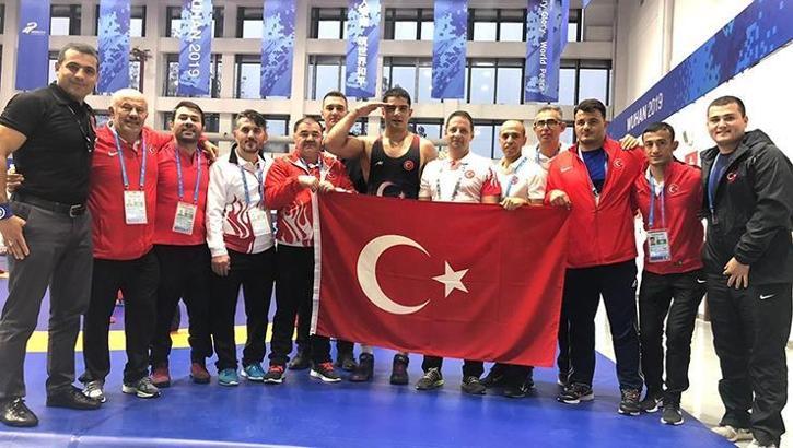 Taha Akgül'den altın madalya