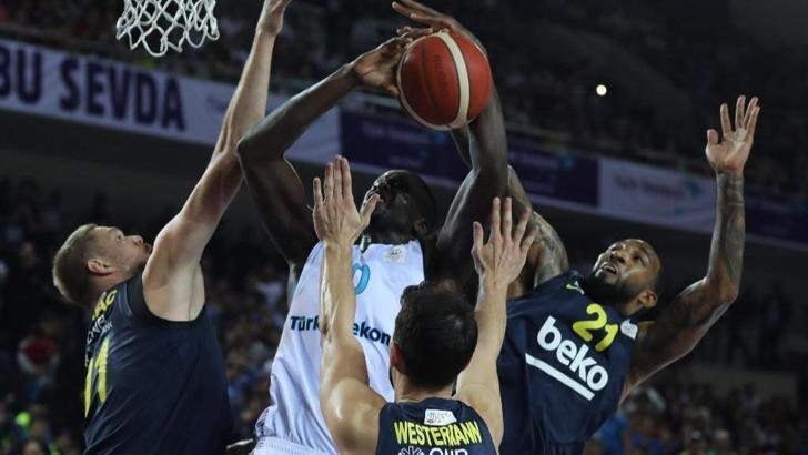 Türk Telekom - Fenerbahçe Beko maç sonucu: 59-75