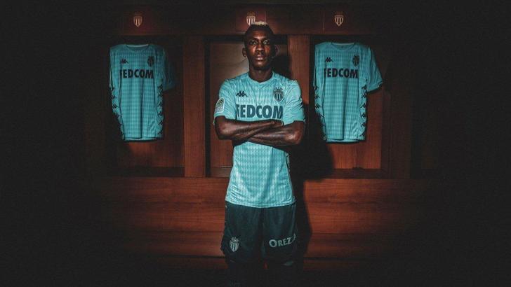 SON DAKİKA! Galatasaray, Henry Onyekuru transferini bitirdi!