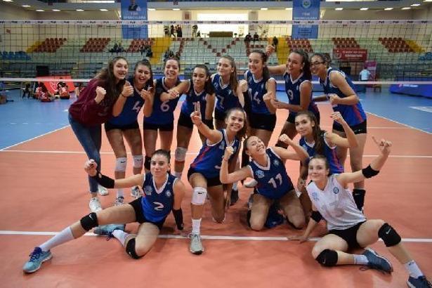Nilüfer Belediyespor'un gençleri lige galibiyetle başladı