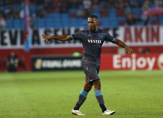 Trabzonspor'da Sturridge'e yer açılıyor