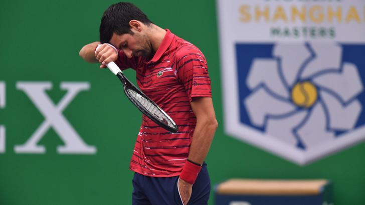 Novak Djokovic'e Stefanos Tsitsipas sürprizi!