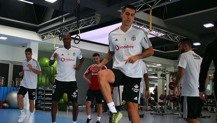Beşiktaş'ta 2 eksik!