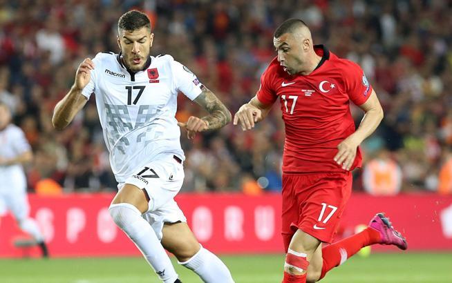 Burak Yılmaz: Hiçbir şey şehitlerimizin acısını dindirmez
