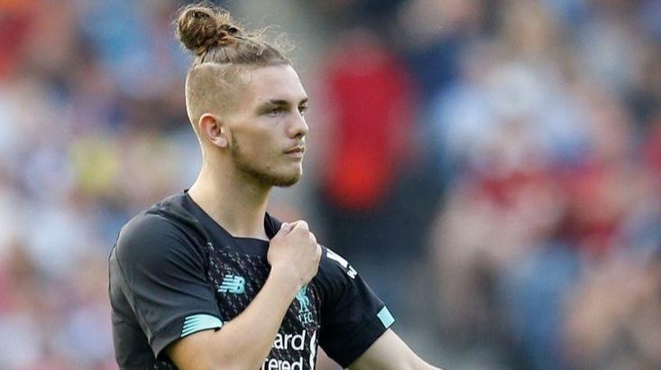 Liverpoollu genç futbolcuya