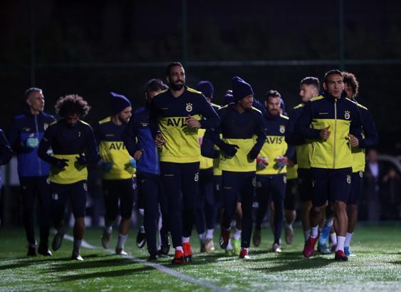 Fenerbahçe'de Denizlispor maçı hazırlıkları başladı