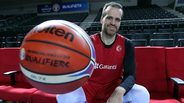 Oğuz Savaş Beşiktaş'ta