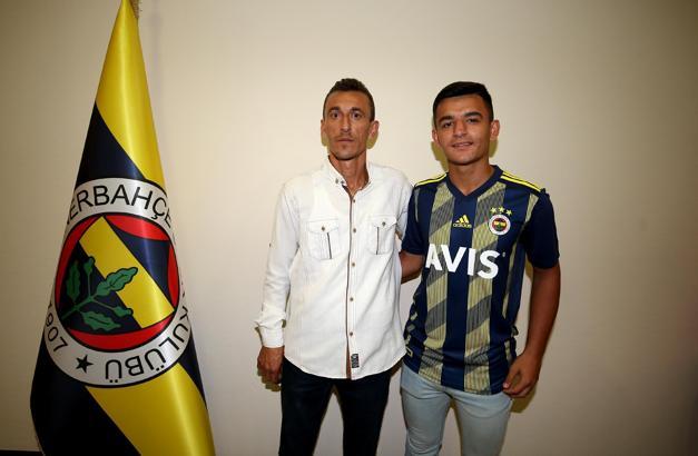 Fenerbahçe'nin yeni yıldız adayı Melih Bostan kimdir? Yaşı-boyu-golleri