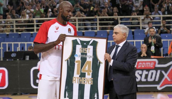 Panathinaikos, eski yıldızı James Gist'i onurlandırdı