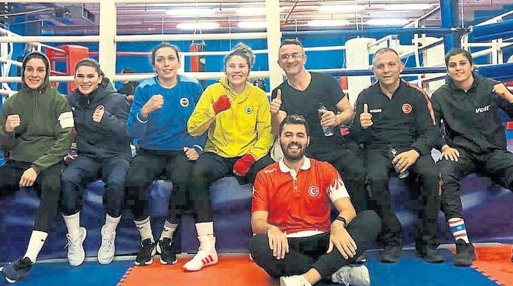 Kadın boksörler dünya arenasında