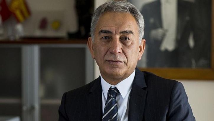 Galatasaray eski başkanından bomba sözler: Ali Koç'u kim dolduruyor!