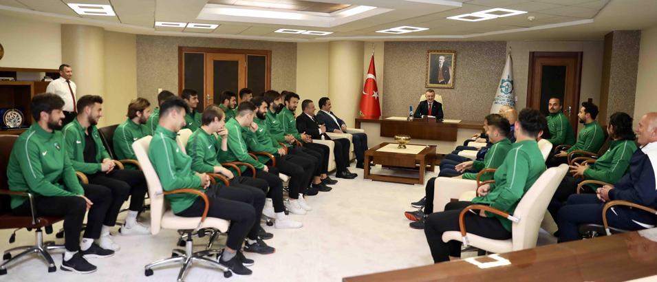 Belediye başkanından Kocaelispor'a şampiyonluk primi sözü