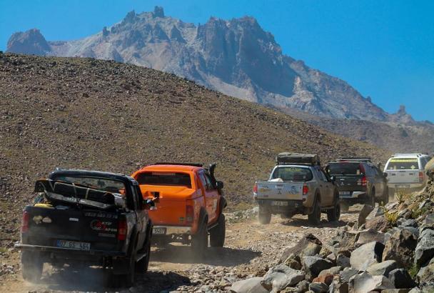 Off-road tutkunları Erciyes'te buluştu