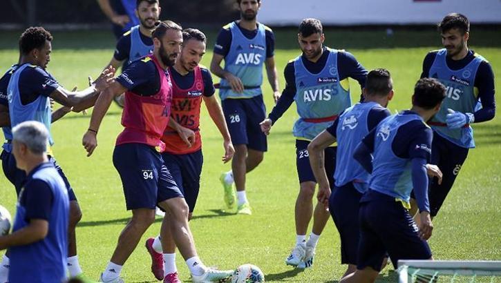Fenerbahçe'de savunma alarmı!