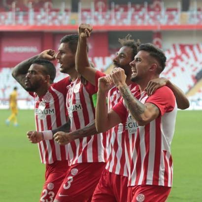 Antalyaspor'da galibiyet sevinci