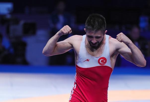 Rıza Kayaalp ve Süleyman Atlı zirvede!
