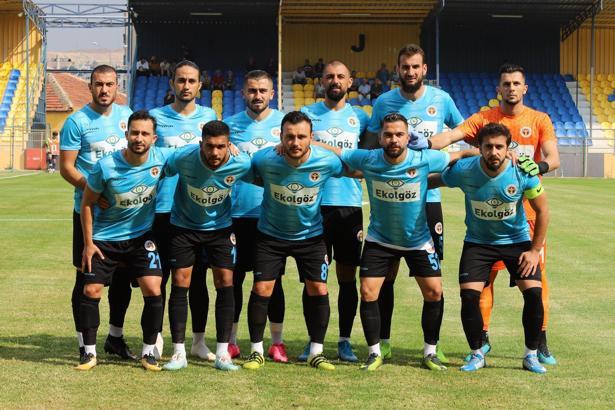 Menemenspor Türkiye Kupası'nda moral buldu