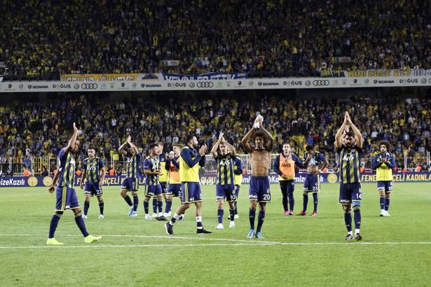 Fenerbahçe'de savunma alarm veriyor
