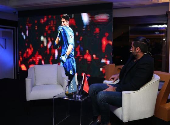 Volkan Demirel, 1907 Fenerbahçe Derneği üyeleri ile buluştu