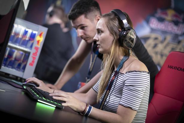 Red Bull Player One şampiyonunu arıyor