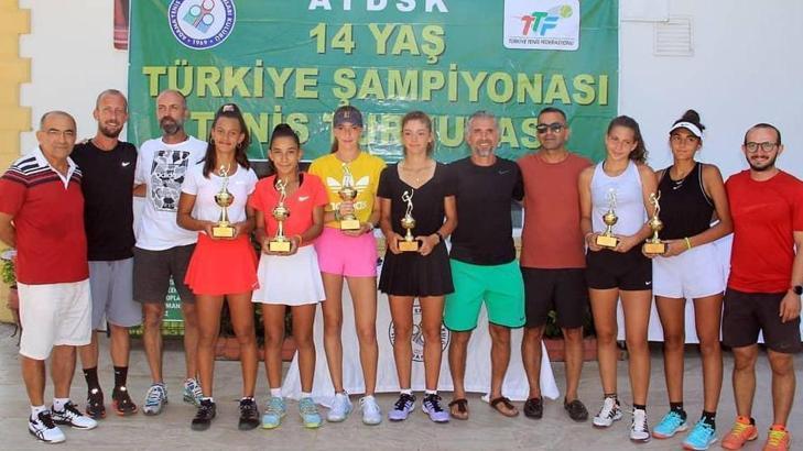 Teniste yaş grupları birincileri belli oldu