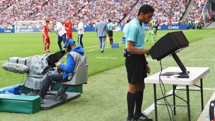 VAR'a sponsor geliyor!